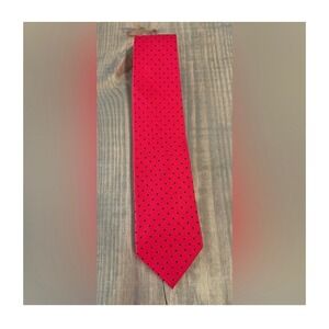 Brooks Brothers Red Polka Dot Silk Necktie Made in USA Collegiate